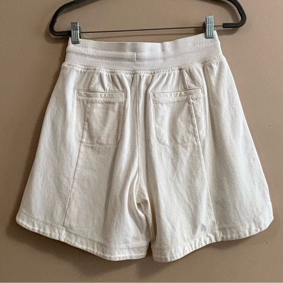 Athleta Farallon Sz XS Midi Short Organic Cotton Cream Commute Work Travel EUC - Picture 6 of 12